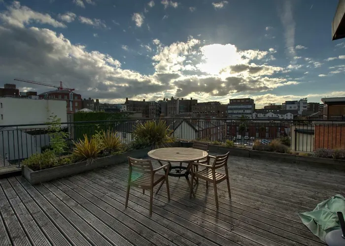 Sweet Home In The Heart Of Dublin City