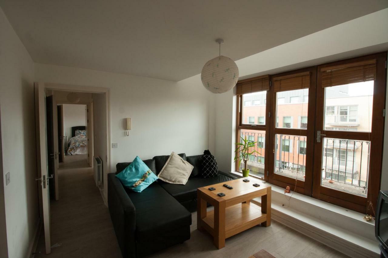 Sweet In The Heart Of City Apartment *